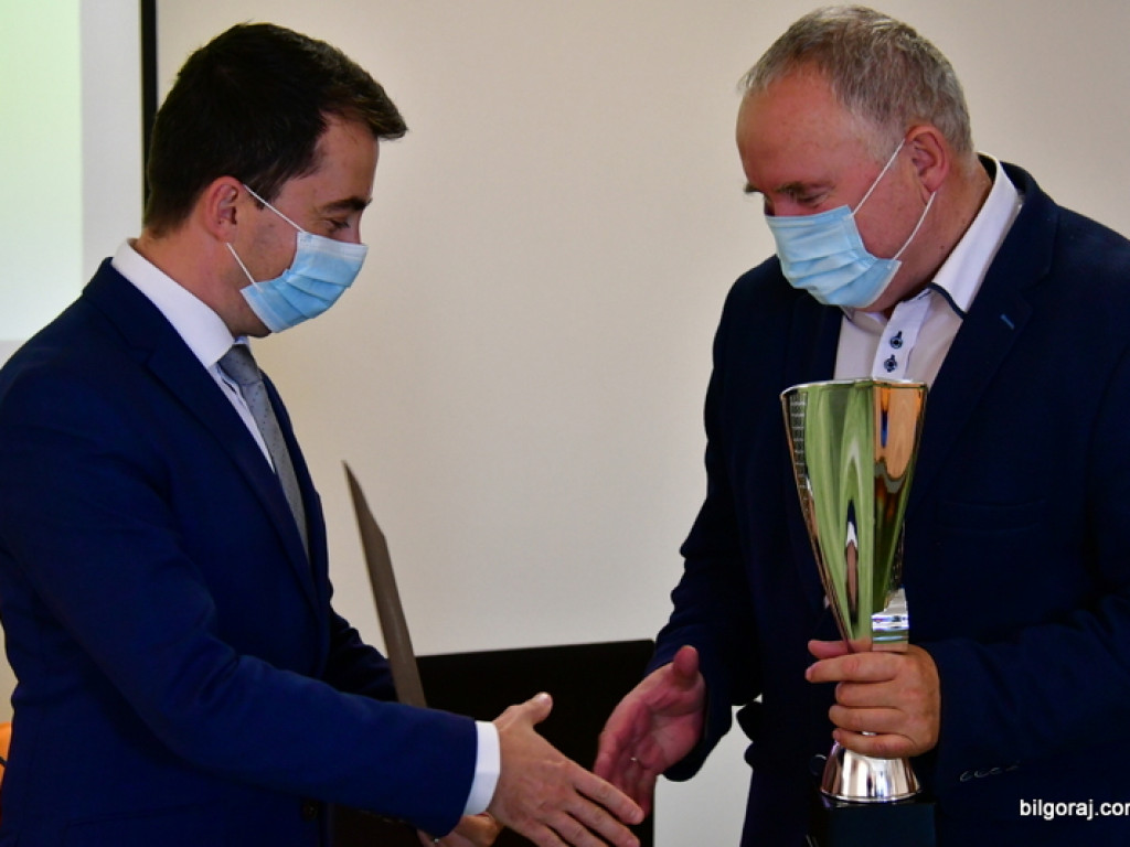 Sportowe, powiatowe podsumowanie roku szkolnego 2019/2020 (FOTO, WYNIKI)
