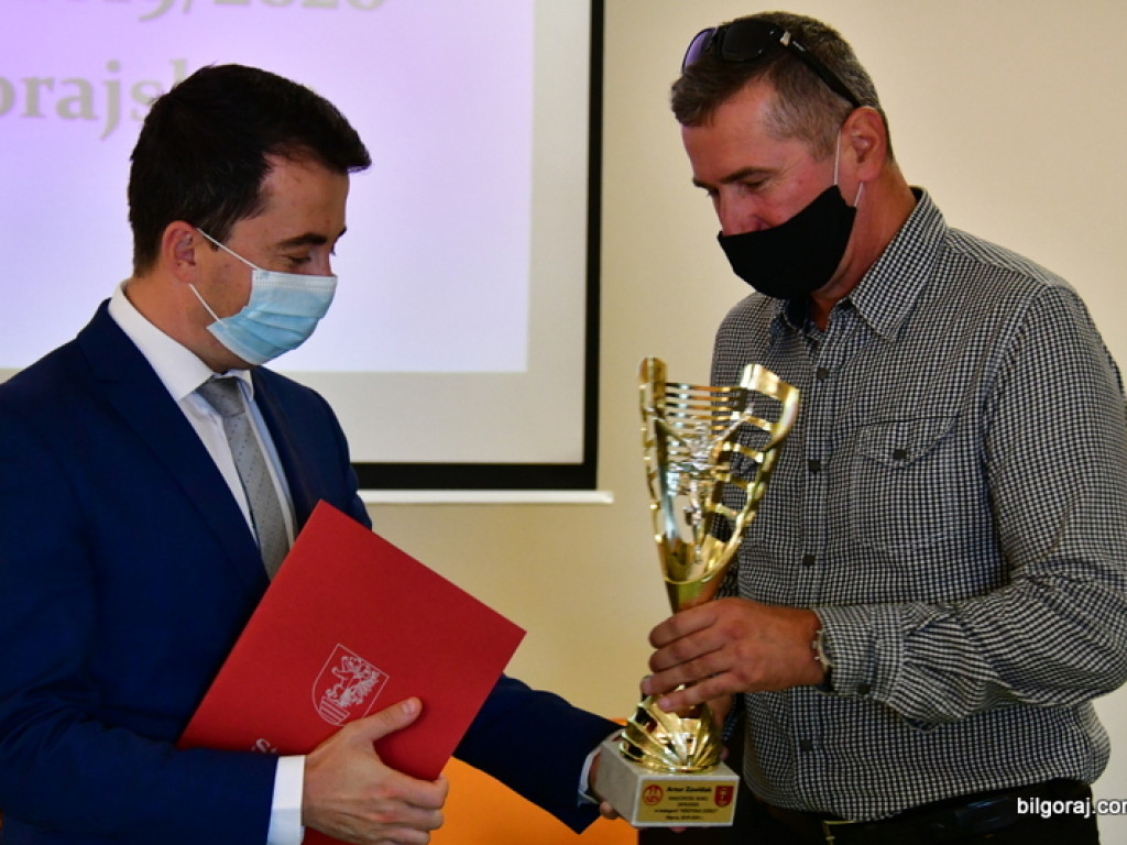 Sportowe, powiatowe podsumowanie roku szkolnego 2019/2020 (FOTO, WYNIKI)