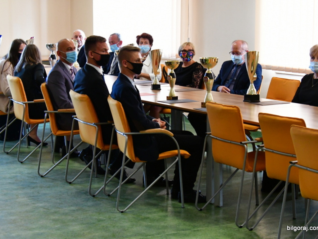Sportowe, powiatowe podsumowanie roku szkolnego 2019/2020 (FOTO, WYNIKI)