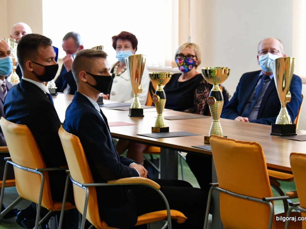 Sportowe, powiatowe podsumowanie roku szkolnego 2019/2020 (FOTO, WYNIKI)