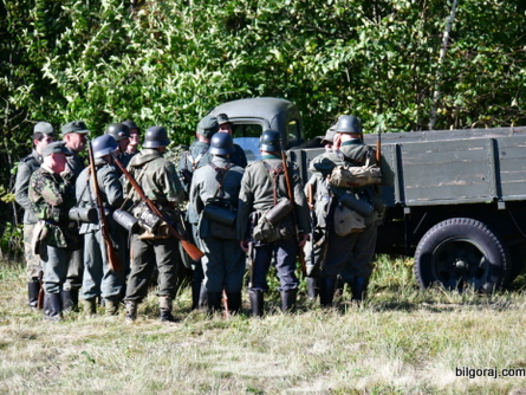 Widowisko w Brodziakach przypomniało historię z czasów II wojny światowej (FOTO)