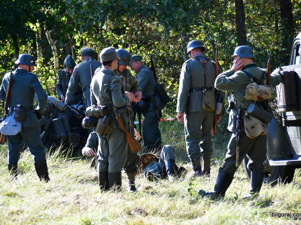 Widowisko w Brodziakach przypomniało historię z czasów II wojny światowej (FOTO)