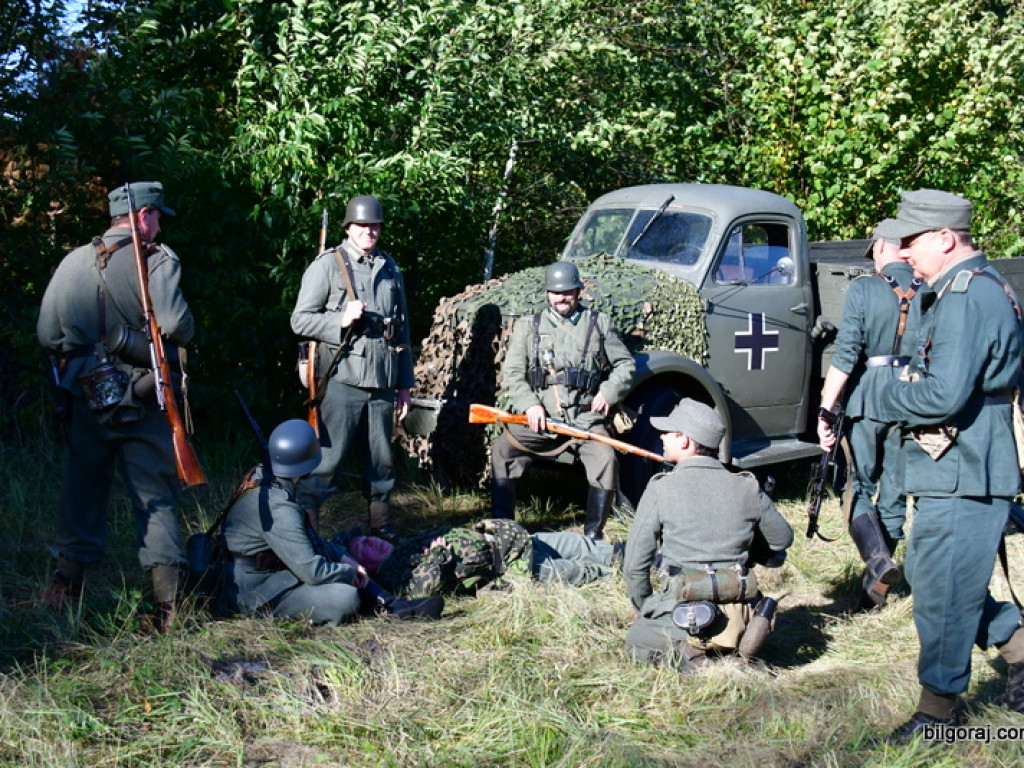 Widowisko w Brodziakach przypomniało historię z czasów II wojny światowej (FOTO)