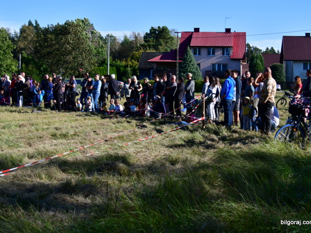 Widowisko w Brodziakach przypomniało historię z czasów II wojny światowej (FOTO)
