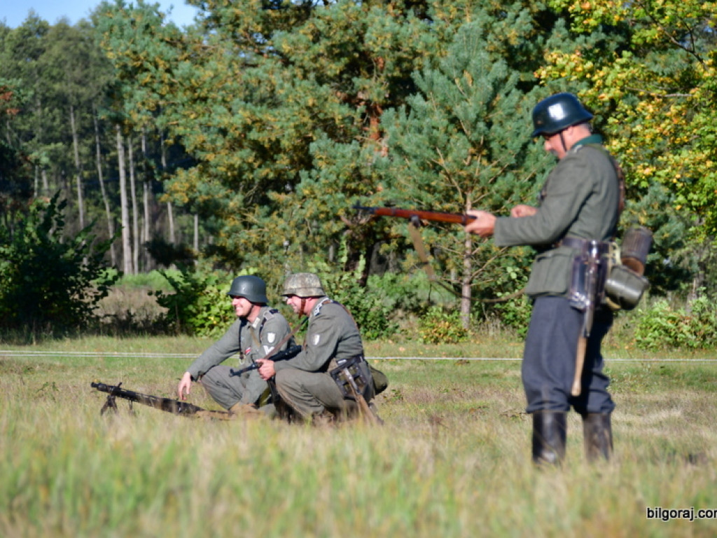 Widowisko w Brodziakach przypomniało historię z czasów II wojny światowej (FOTO)