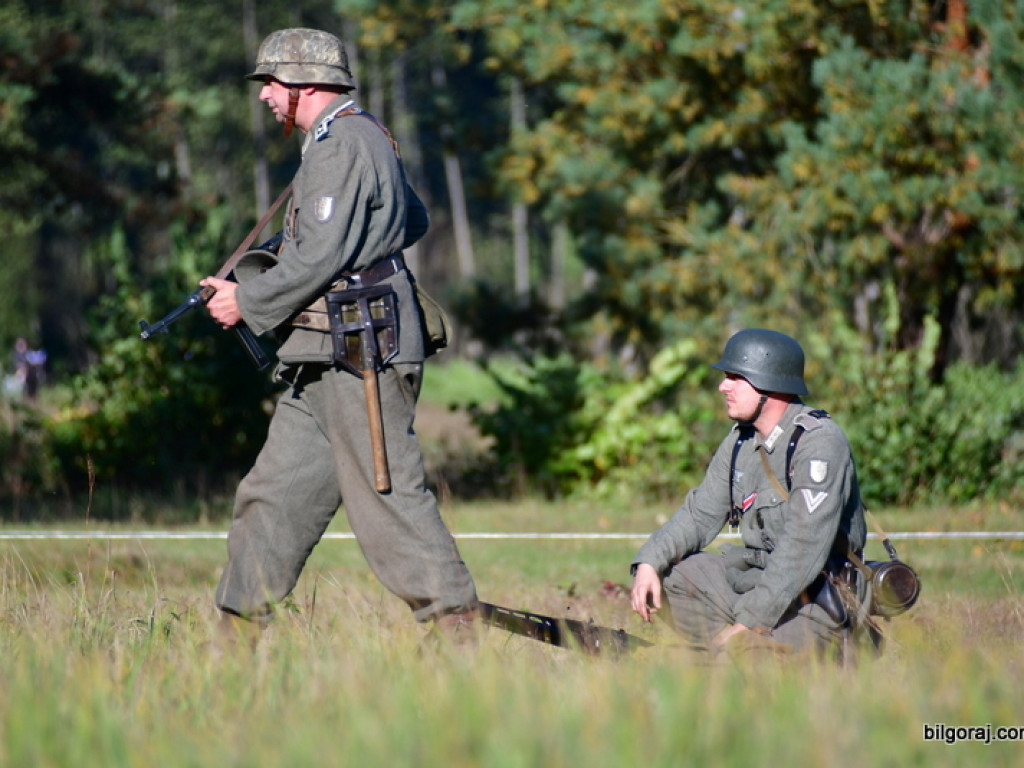 Widowisko w Brodziakach przypomniało historię z czasów II wojny światowej (FOTO)