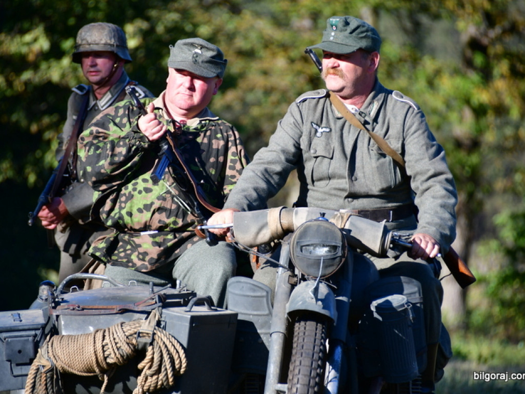 Widowisko w Brodziakach przypomniało historię z czasów II wojny światowej (FOTO)