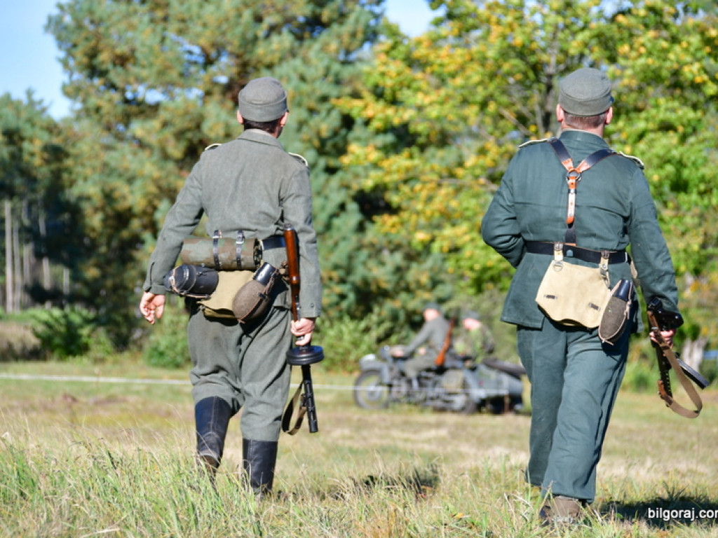 Widowisko w Brodziakach przypomniało historię z czasów II wojny światowej (FOTO)