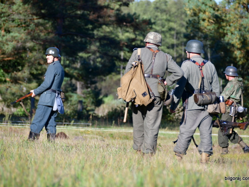 Widowisko w Brodziakach przypomniało historię z czasów II wojny światowej (FOTO)