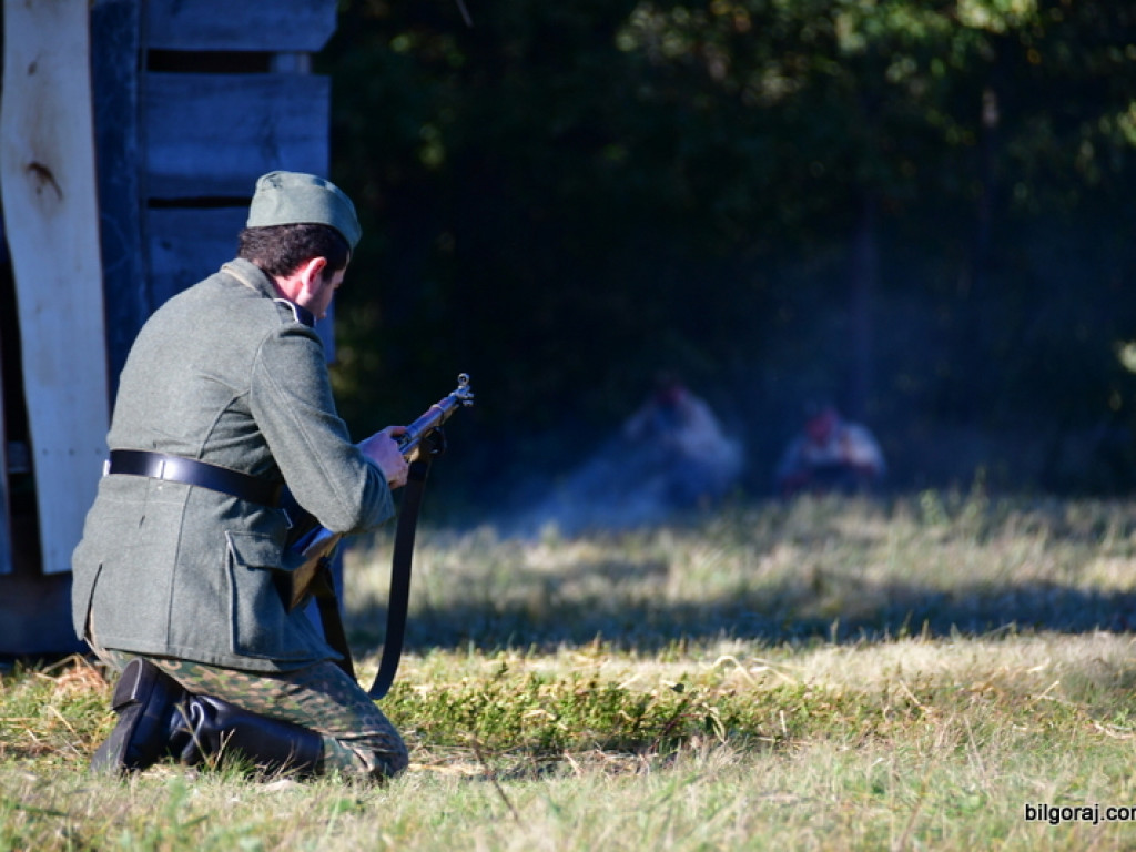 Widowisko w Brodziakach przypomniało historię z czasów II wojny światowej (FOTO)