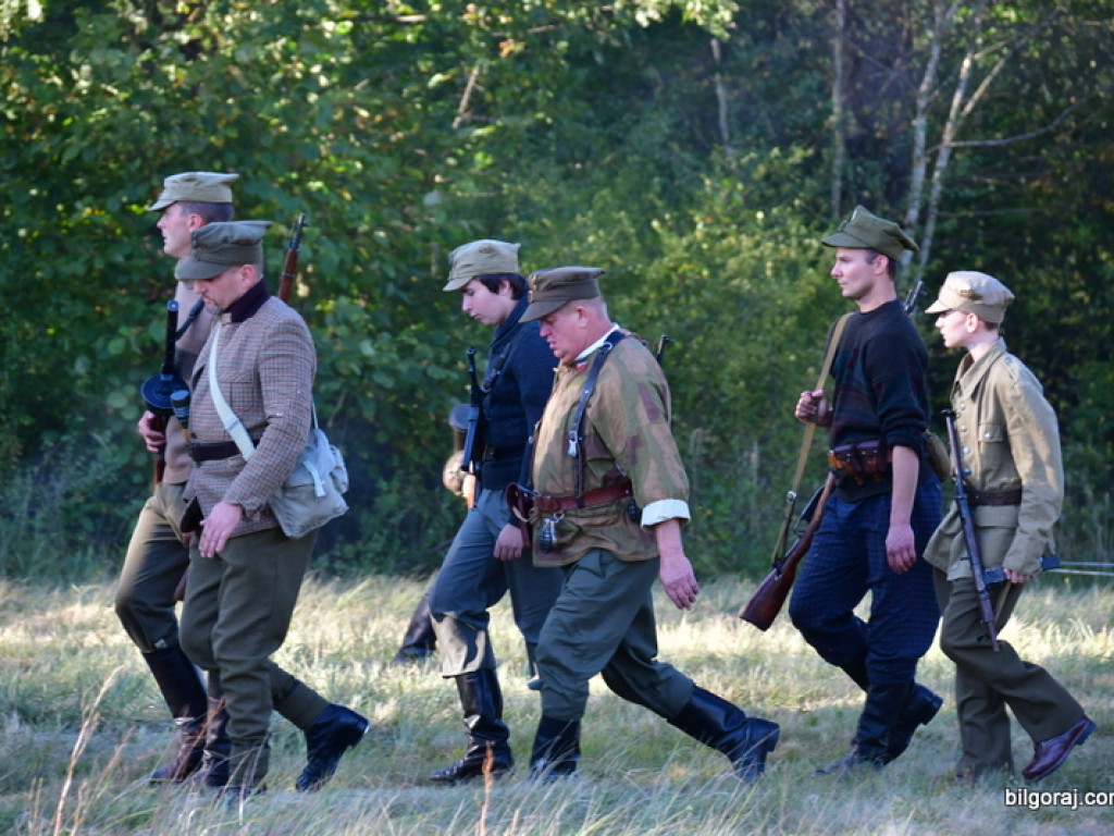 Widowisko w Brodziakach przypomniało historię z czasów II wojny światowej (FOTO)