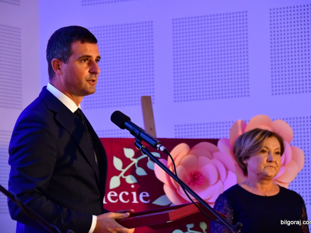 40 lat minęło jak jeden dzień, czyli jubileusz Zespołu Ludowego z Majdanu Nowego (FOTO)