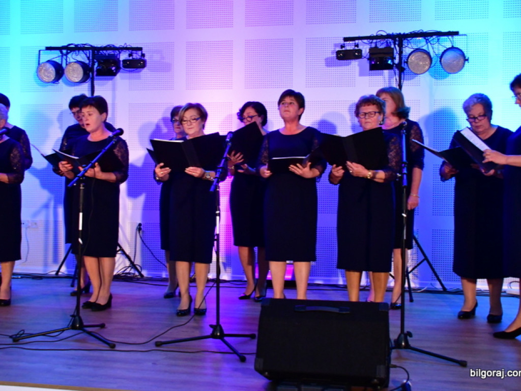 40 lat minęło jak jeden dzień, czyli jubileusz Zespołu Ludowego z Majdanu Nowego (FOTO)