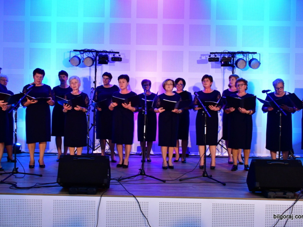 40 lat minęło jak jeden dzień, czyli jubileusz Zespołu Ludowego z Majdanu Nowego (FOTO)