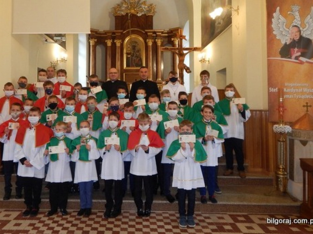 Nowi ministranci w Tereszpolu (FOTO)