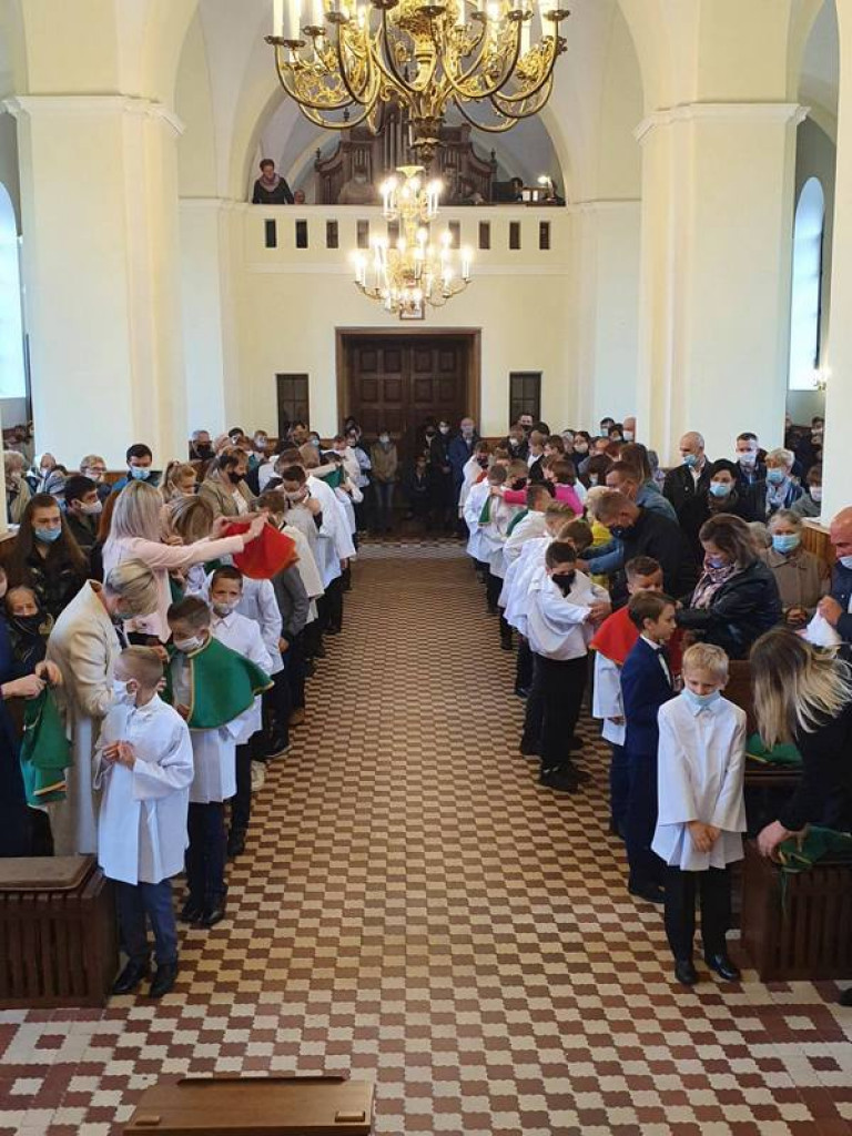 Nowi ministranci w Tereszpolu (FOTO)