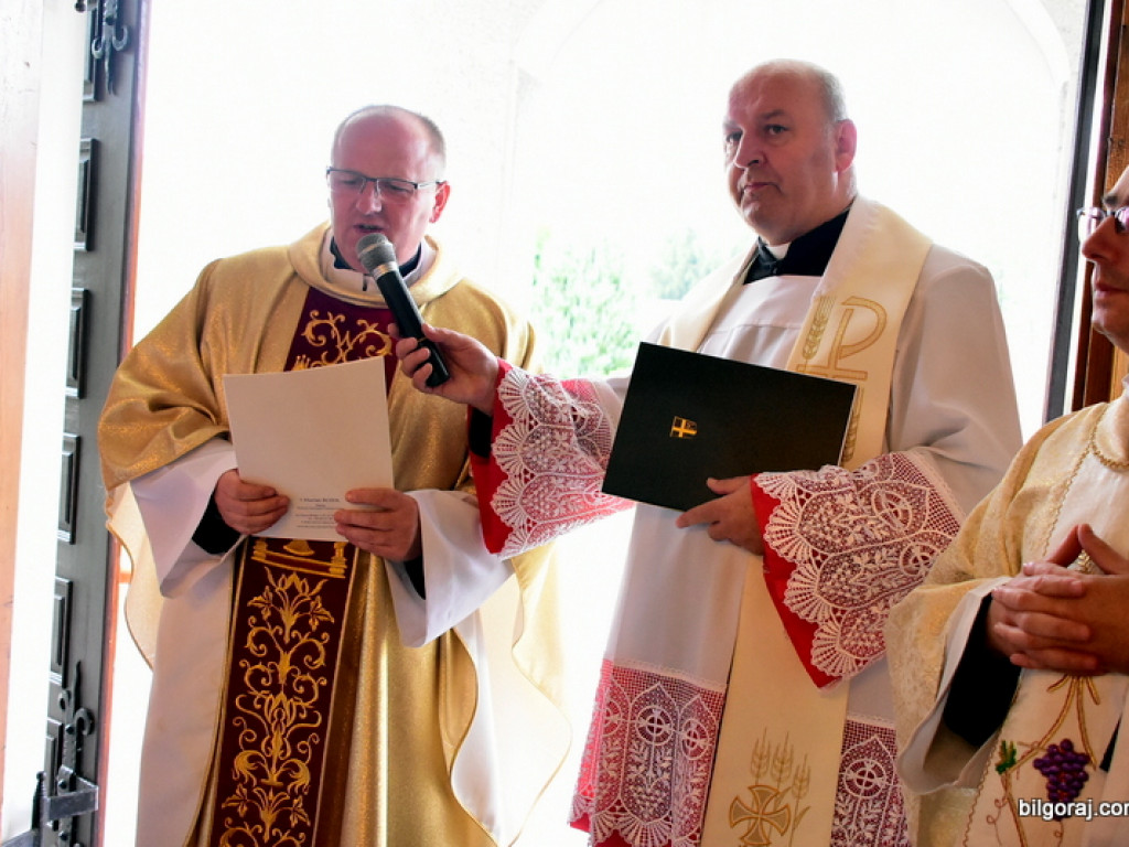 Dąbrowica. Uroczyste wprowadzenie nowego proboszcza (FOTO)