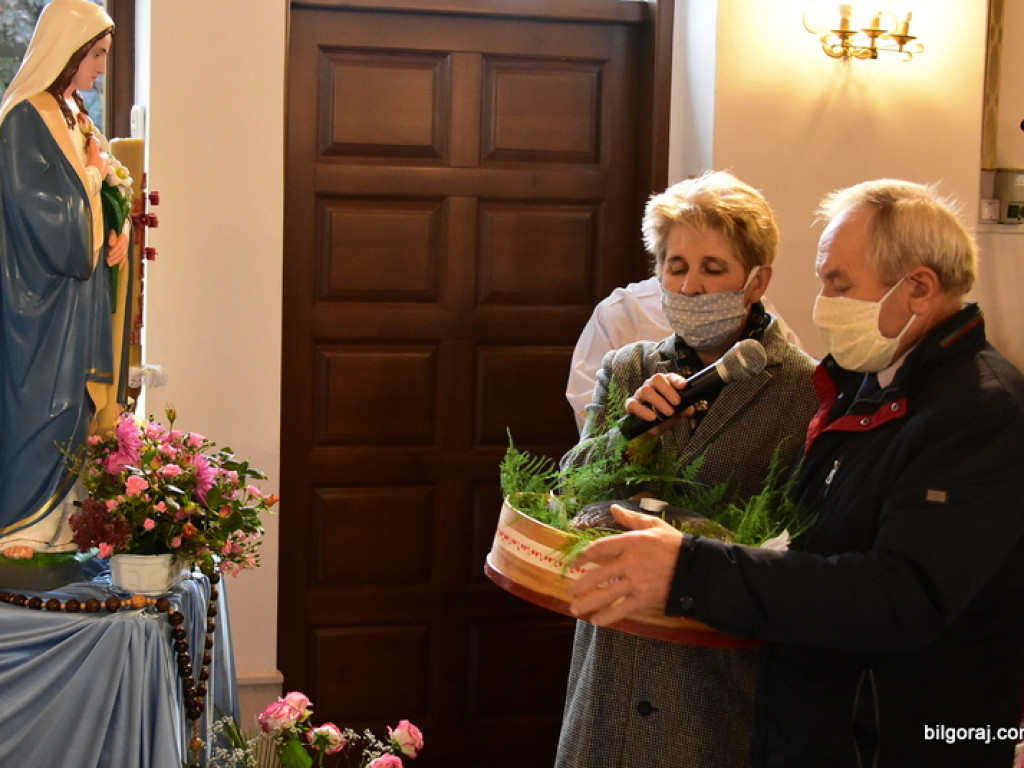 Dąbrowica. Uroczyste wprowadzenie nowego proboszcza (FOTO)