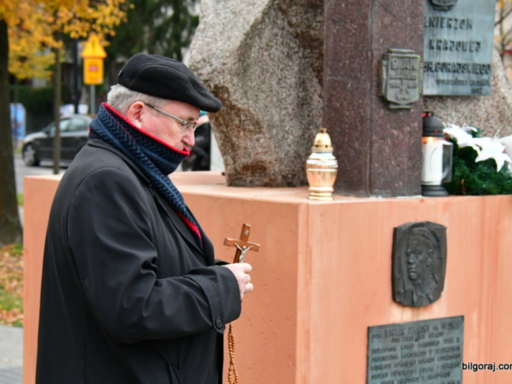 Był protest w kontrze do Strajku Kobiet (FOTO)