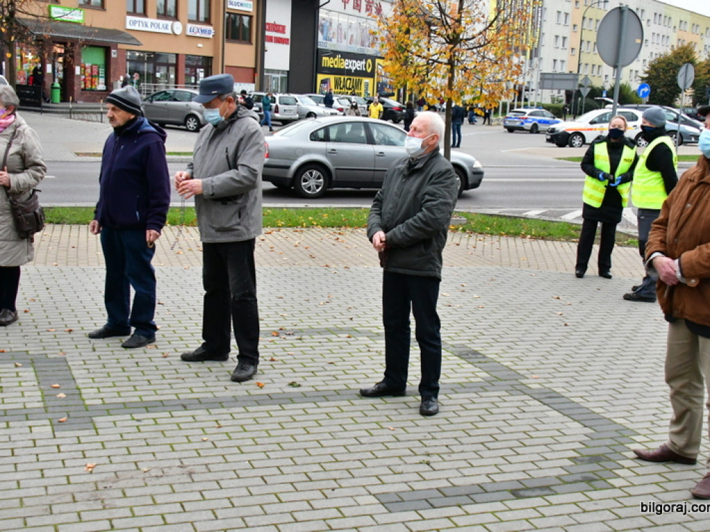 Był protest w kontrze do Strajku Kobiet (FOTO)