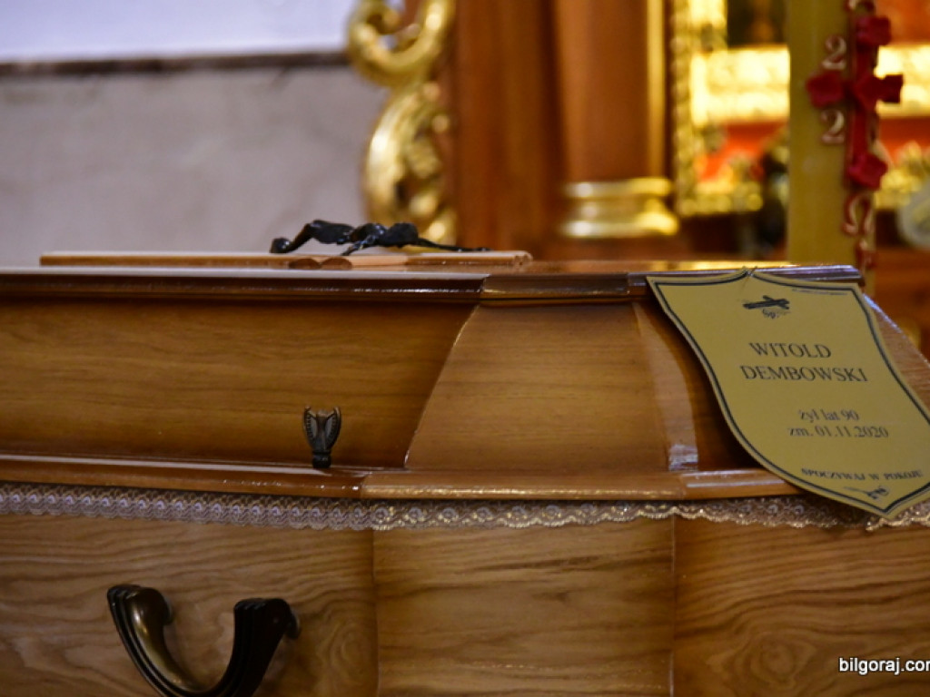 Pożegnali Witolda Dembowskiego, Zasłużonego dla Miasta Biłgoraj (FOTO)