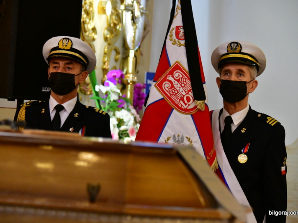 Pożegnali Witolda Dembowskiego, Zasłużonego dla Miasta Biłgoraj (FOTO)