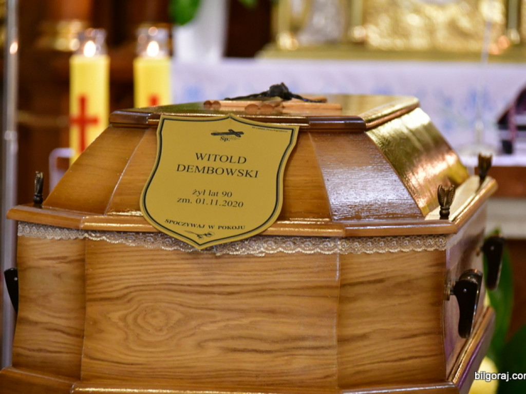 Pożegnali Witolda Dembowskiego, Zasłużonego dla Miasta Biłgoraj (FOTO)