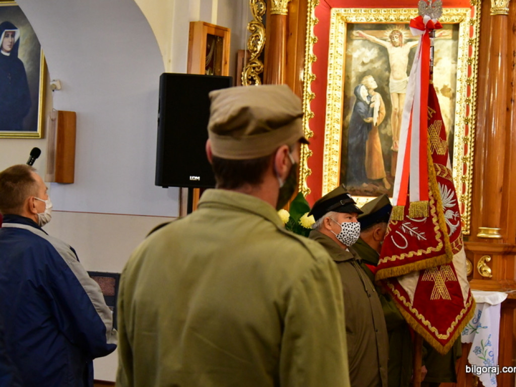 Pożegnali Witolda Dembowskiego, Zasłużonego dla Miasta Biłgoraj (FOTO)