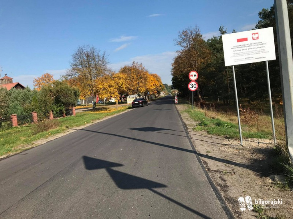 Powiatowe inwestycje drogowe nabierają tempa! (FOTO)