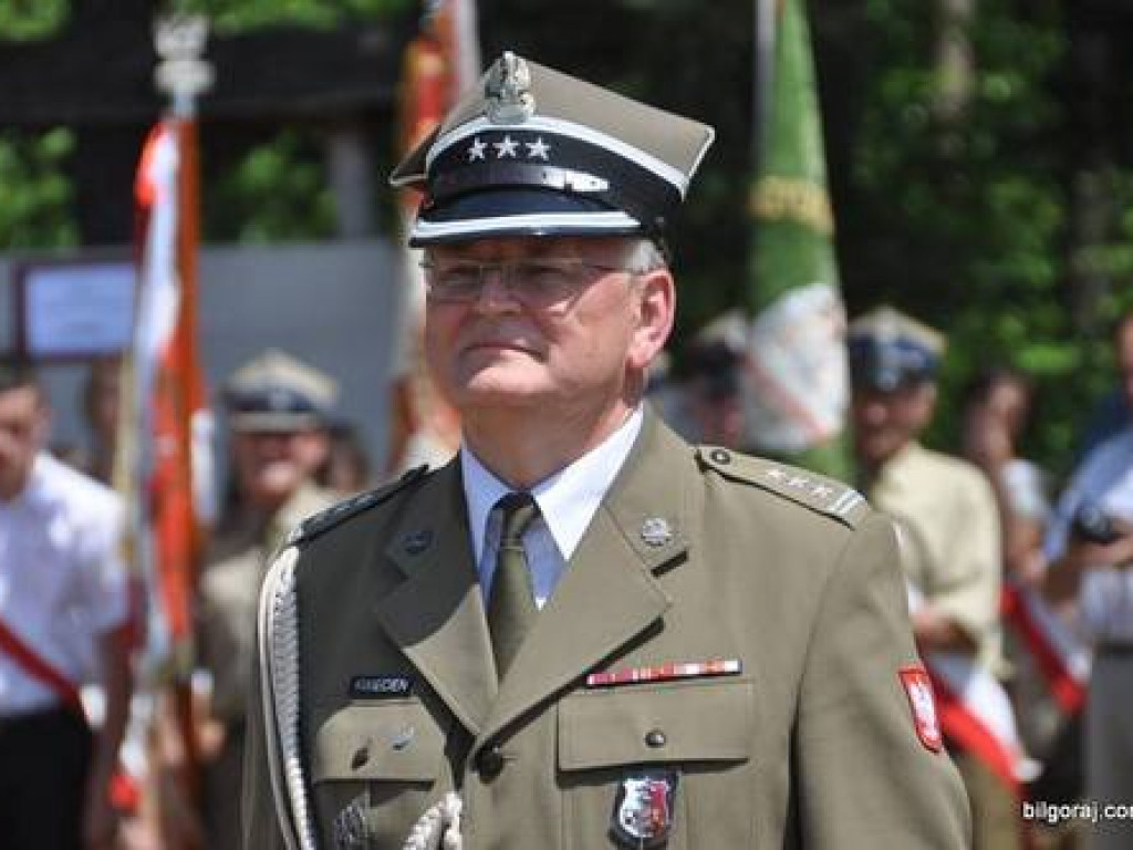 Narodowe Święto Niepodległości, a Flaga Rzeczypospolitej Polskiej