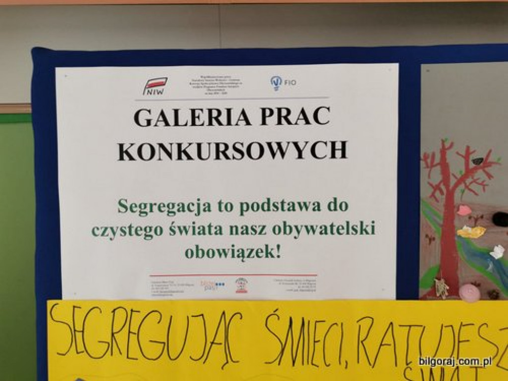Proste sortowanie i szkolne referendum