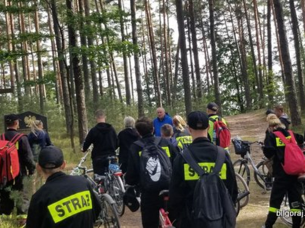 Rajd rowerowy i spotkanie z przewodnikiem