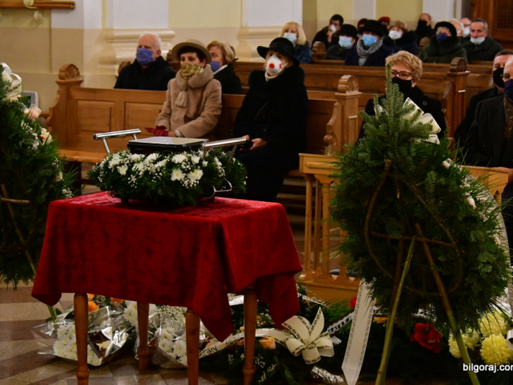 Biłgoraj pożegnał Bolesława Szymanika, społecznika i propagatora historii (FOTO)