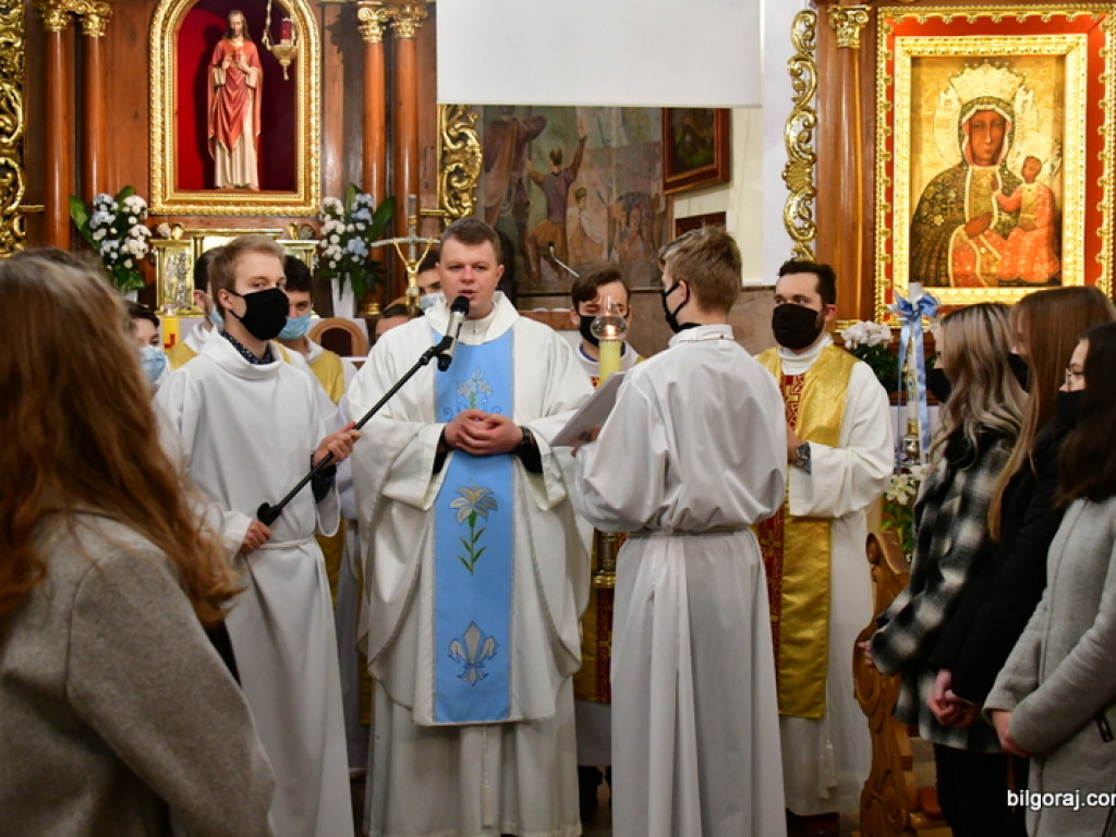 Deuterokatechumenat Ruchu Światło - Życie, czyli młodzi ludzie przyszłością Kościoła (FOTO)