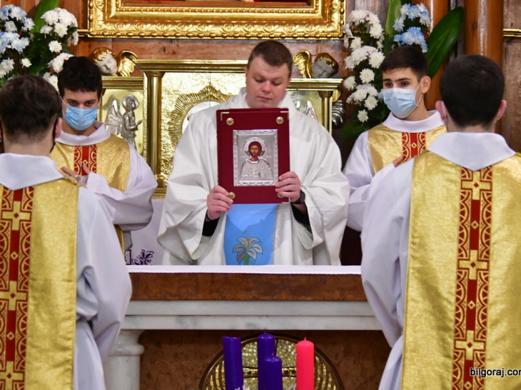 Deuterokatechumenat Ruchu Światło - Życie, czyli młodzi ludzie przyszłością Kościoła (FOTO)