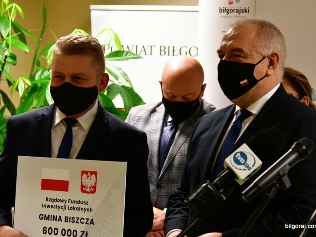Ponad 25 mln zł wsparcia na inwestycje w powiecie biłgorajskim (FOTO, VIDEO)
