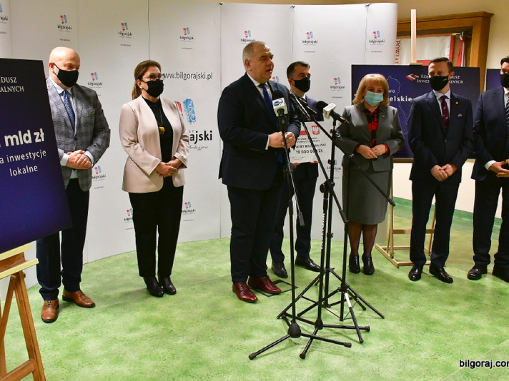 Ponad 25 mln zł wsparcia na inwestycje w powiecie biłgorajskim (FOTO, VIDEO)