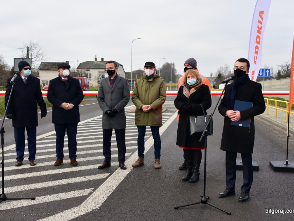 Zakończył się remont drogi krajowej Nr 74 na odcinku Frampol - Gorajec (FOTO)