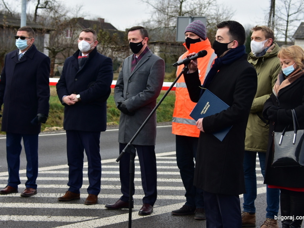 Zakończył się remont drogi krajowej Nr 74 na odcinku Frampol - Gorajec (FOTO)
