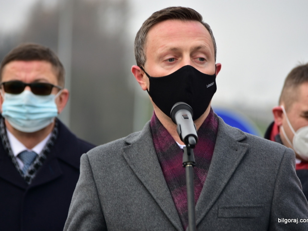 Zakończył się remont drogi krajowej Nr 74 na odcinku Frampol - Gorajec (FOTO)