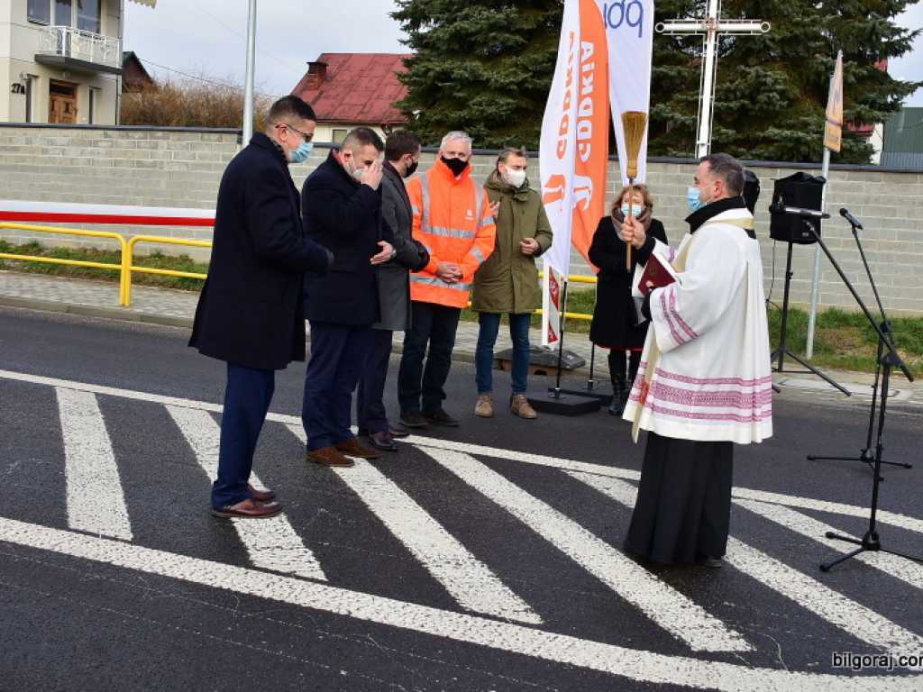 Zakończył się remont drogi krajowej Nr 74 na odcinku Frampol - Gorajec (FOTO)