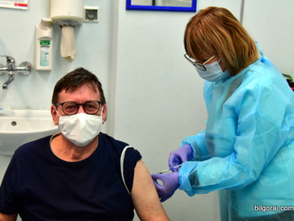 W Biłgoraju ruszyły szczepienia przeciw Covid-19 (FOTO)
