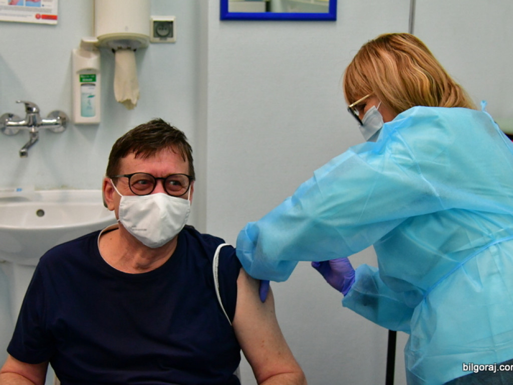 W Biłgoraju ruszyły szczepienia przeciw Covid-19 (FOTO)