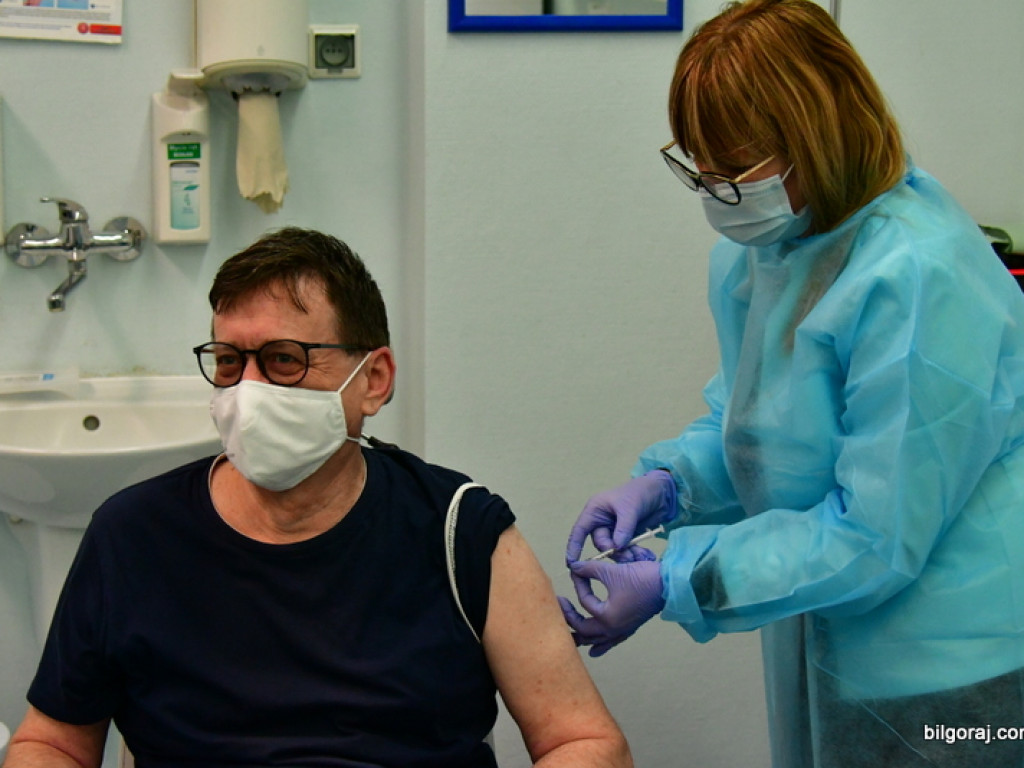 W Biłgoraju ruszyły szczepienia przeciw Covid-19 (FOTO)