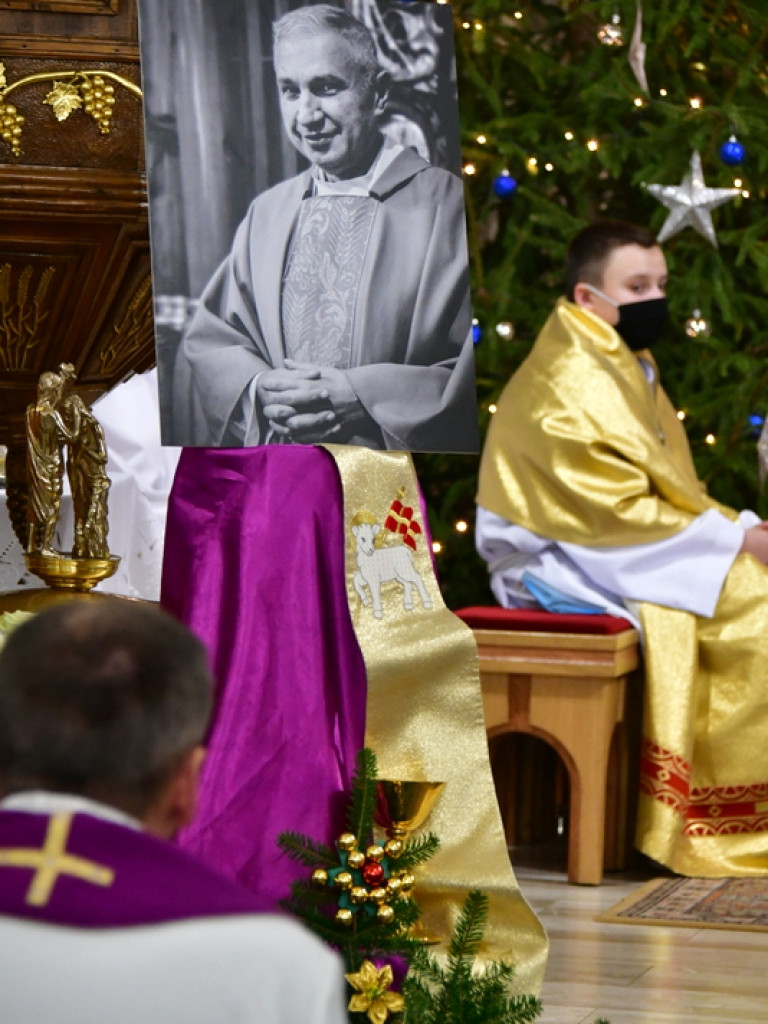 Pogrzeb ks. Jacka Bednarza (FOTO)