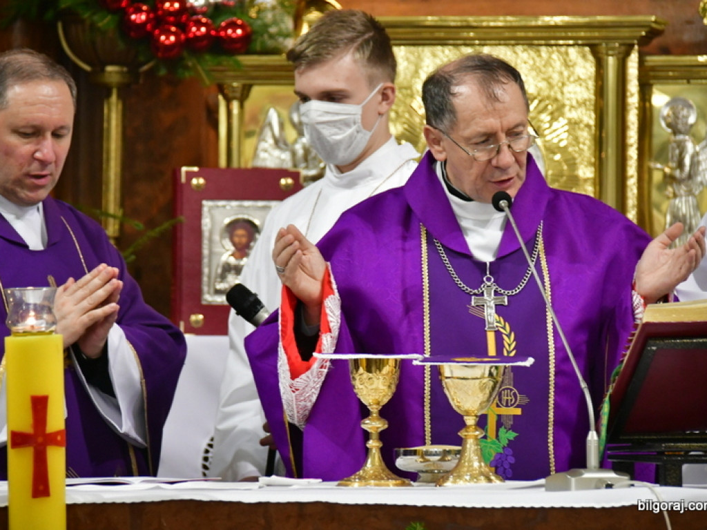 Pogrzeb ks. Jacka Bednarza (FOTO)