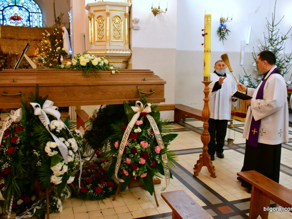 Pożegnano Andrzeja Danilewicza. Pogrzeb odbył się w sanktuarium św. Marii Magdaleny (FOTO)