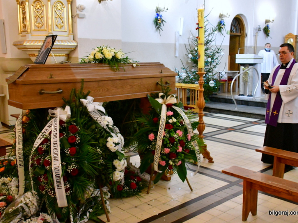 Pożegnano Andrzeja Danilewicza. Pogrzeb odbył się w sanktuarium św. Marii Magdaleny (FOTO)