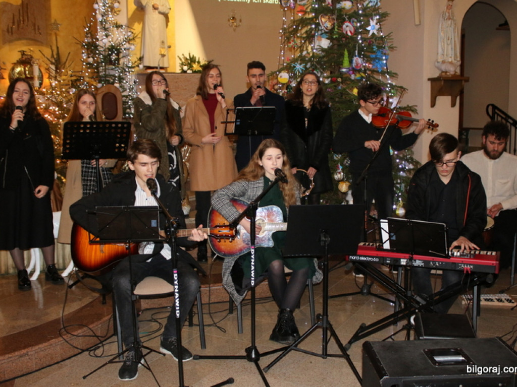 Koncert kolęd w kościele św. Jana Pawła II (FOTO)