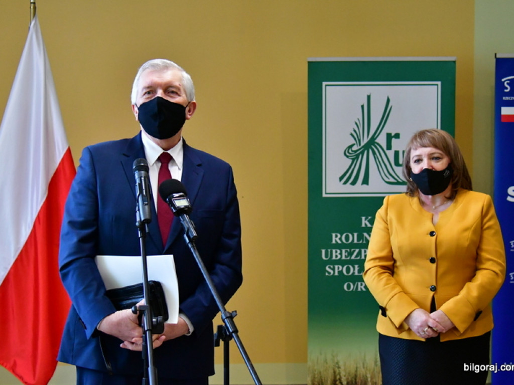 Zestawy ratownicze - specjalne torby z gotowym wyposażeniem trafiły do jednostek OSP (FOTO)